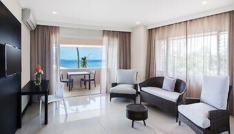 Tanoa International Dateline Hotel