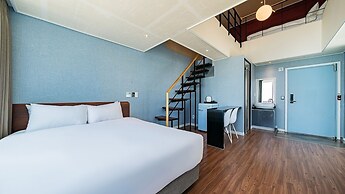 Elysia Boutique Hotel