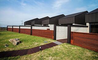 Maison de Jeju Pool Villa