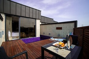 Maison de Jeju Pool Villa