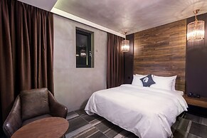 Hotel The Designers Kondae