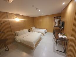 Hotel The Designers Kondae