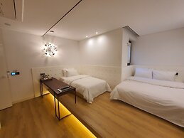 Hotel The Designers Kondae