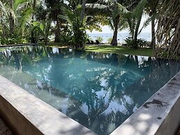 Siargao Inn Beach Resort