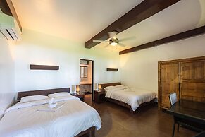 Siargao Inn Beach Resort