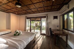 Siargao Inn Beach Resort