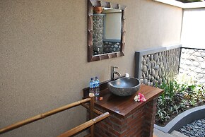 Van Karning Bungalow