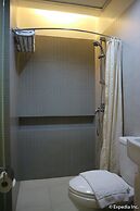 Magallanes Square Hotel