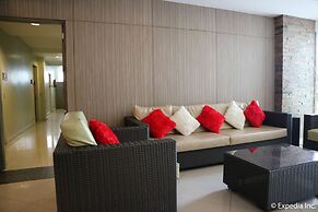 Magallanes Square Hotel