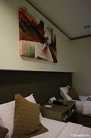 Magallanes Square Hotel