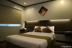 Magallanes Square Hotel