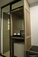 Magallanes Square Hotel