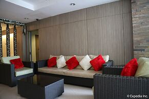 Magallanes Square Hotel