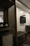 Magallanes Square Hotel