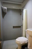 Magallanes Square Hotel