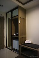 Magallanes Square Hotel