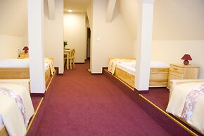 Zajazd Górski Kuźnice - POLSKIE TATRY S.A.