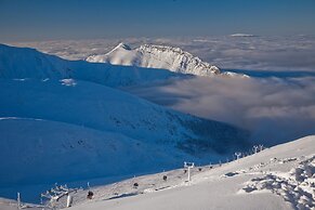 Zajazd Górski Kuźnice - POLSKIE TATRY S.A.
