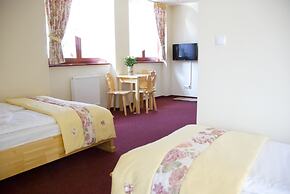 Zajazd Górski Kuźnice - POLSKIE TATRY S.A.