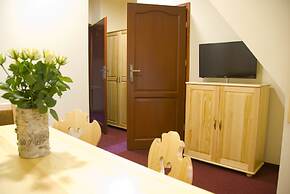 Zajazd Górski Kuźnice - POLSKIE TATRY S.A.