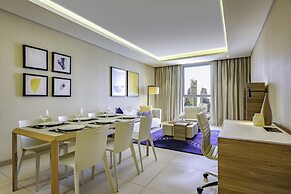 voco Doha West Bay Suites, an IHG Hotel