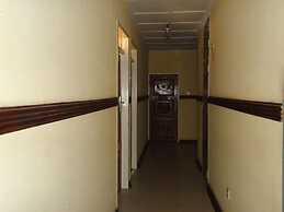 Flintstones Backpackers