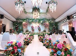 Victoria Cliff Hotel & Resort