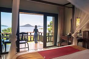 Victoria Cliff Hotel & Resort