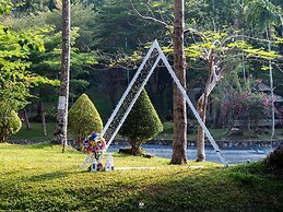 Victoria Cliff Hotel & Resort