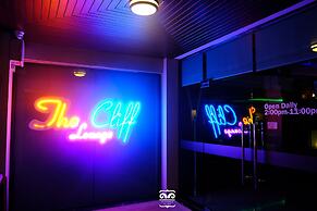 Victoria Cliff Hotel & Resort