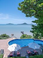 Victoria Cliff Hotel & Resort