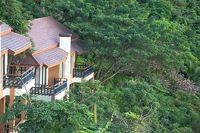 Victoria Cliff Hotel & Resort