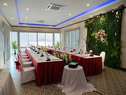 Victoria Cliff Hotel & Resort