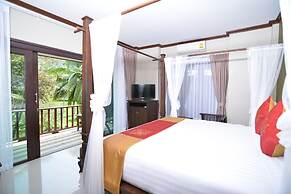 Victoria Cliff Hotel & Resort