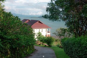 Victoria Cliff Hotel & Resort