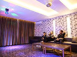 Victoria Cliff Hotel & Resort