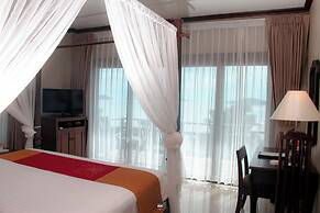 Victoria Cliff Hotel & Resort