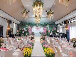 Victoria Cliff Hotel & Resort