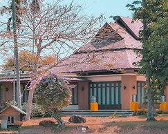 Victoria Cliff Hotel & Resort