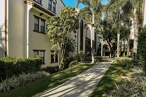 Coco Breeze Private Residence