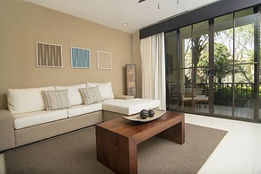 Coco Breeze Private Residence