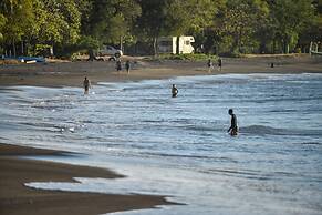 Coco Breeze Private Residence