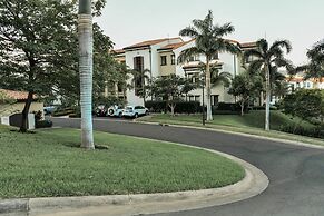 Coco Breeze Private Residence