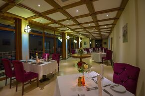 Golden Tulip Zanzibar Resort