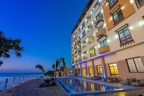 Golden Tulip Zanzibar Resort