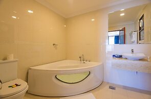 Golden Tulip Zanzibar Resort