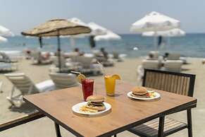 Ramada Hotel & Suites by Wyndham Kusadasi