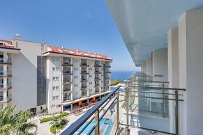 Ramada Hotel & Suites by Wyndham Kusadasi