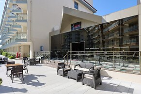 Ramada Hotel & Suites by Wyndham Kusadasi