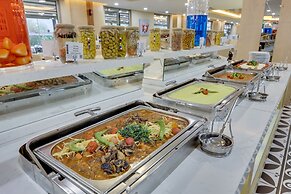 Ramada Hotel & Suites by Wyndham Kusadasi